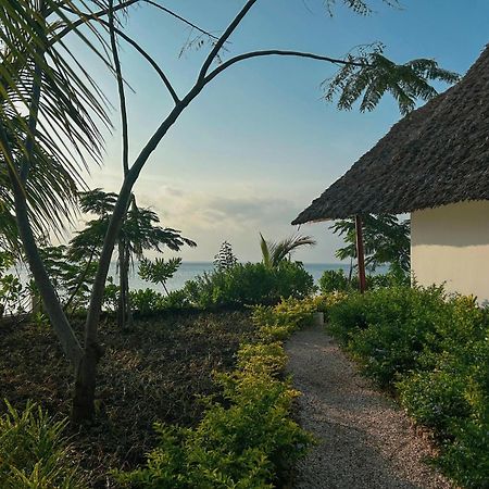 Kidoti Bay Hotel Exterior photo