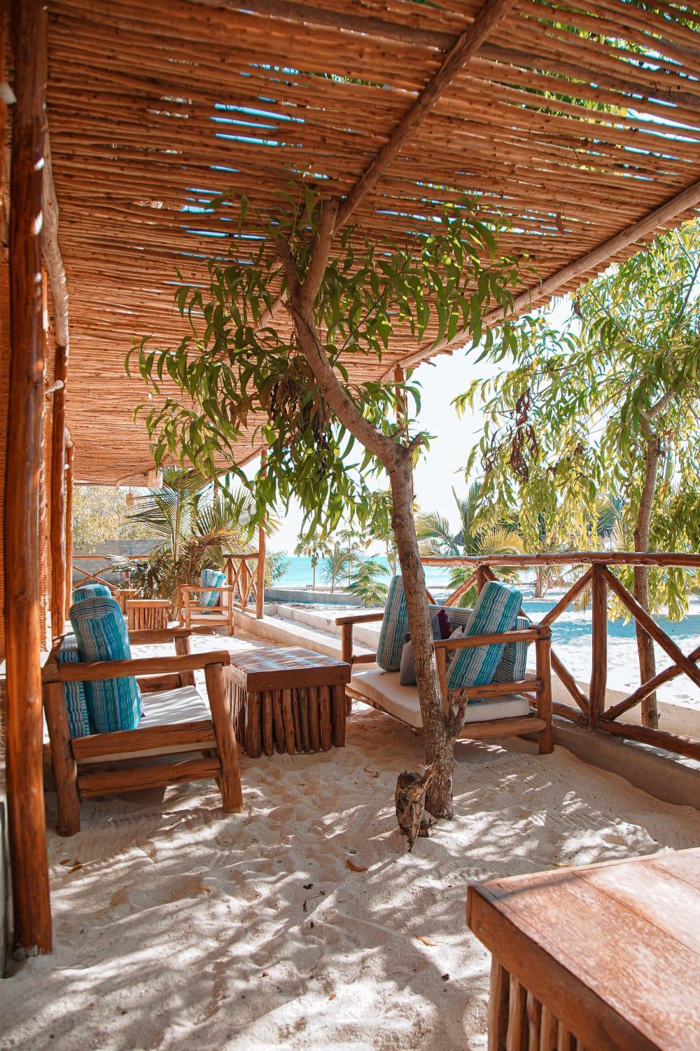 Kidoti Bay Hotel Exterior photo